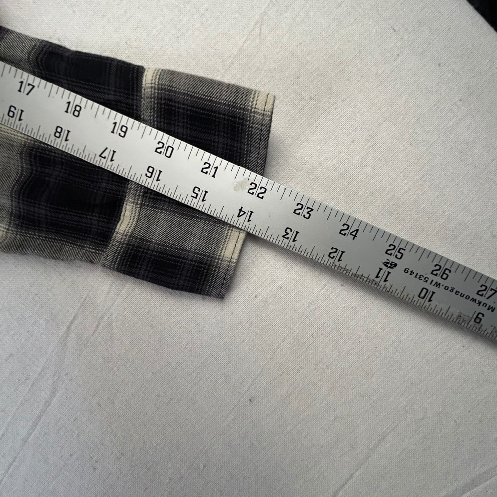 Levis Womens Black White Plaid Flannel Shirt Cotton Viscose S A5976-0004 - Picture 6 of 10